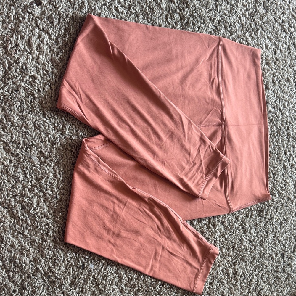 Lululemon Peach Leggings